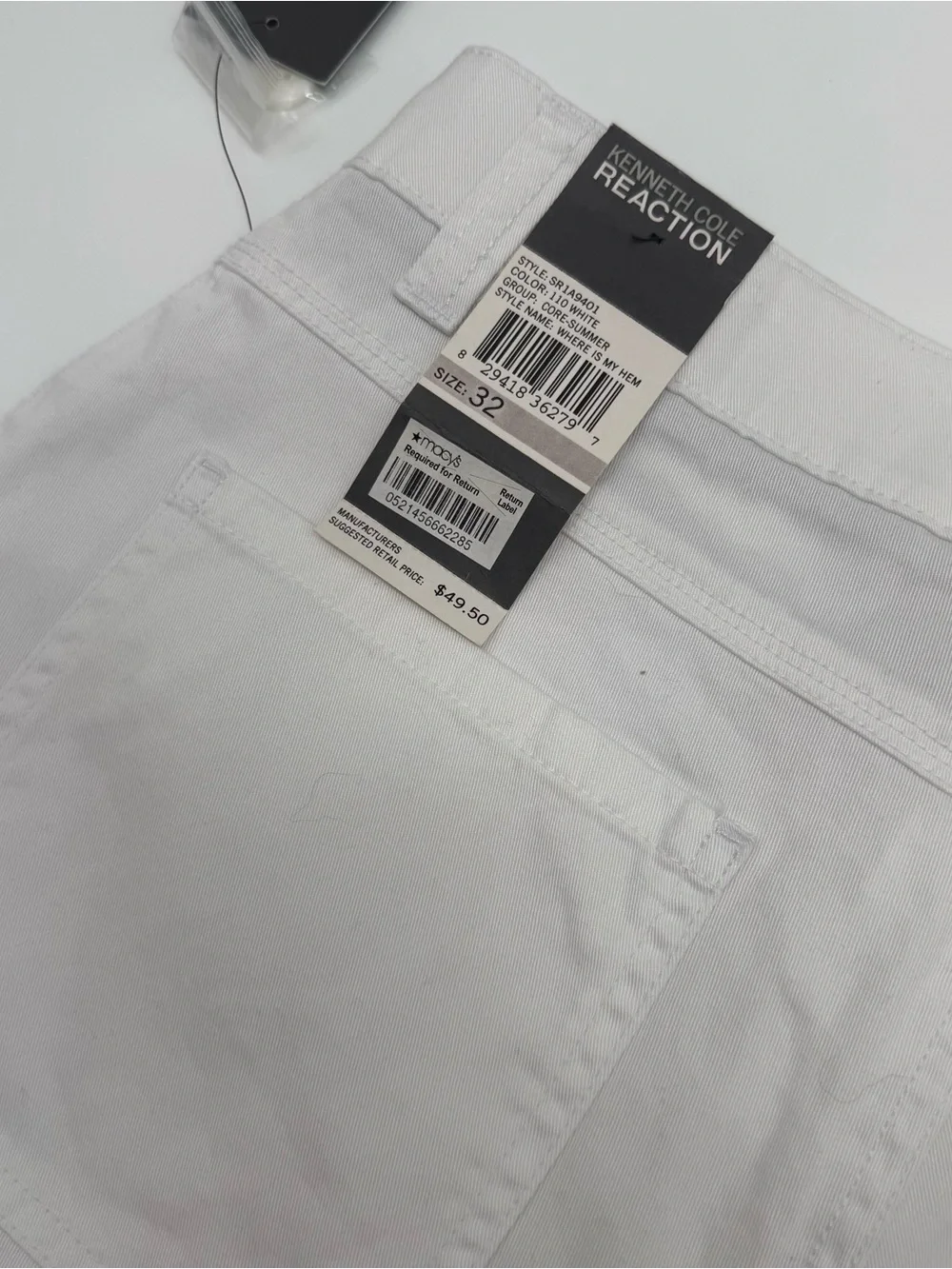Kenneth Cole Reaction White Flat Front Men’s Shorts